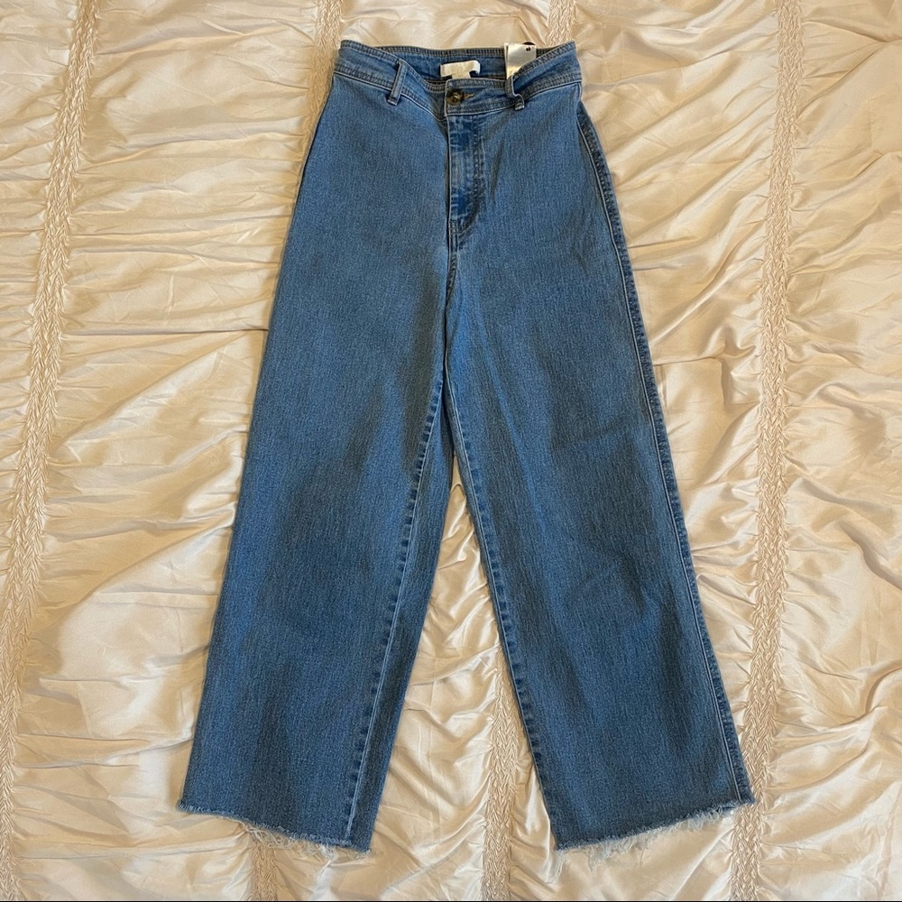 H&M High Rise Wide Leg Raw Hem Cropped Mom Jeans sz 4